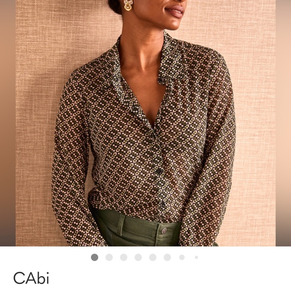 CAbi Women's Geometric Blouse - Black and Cream